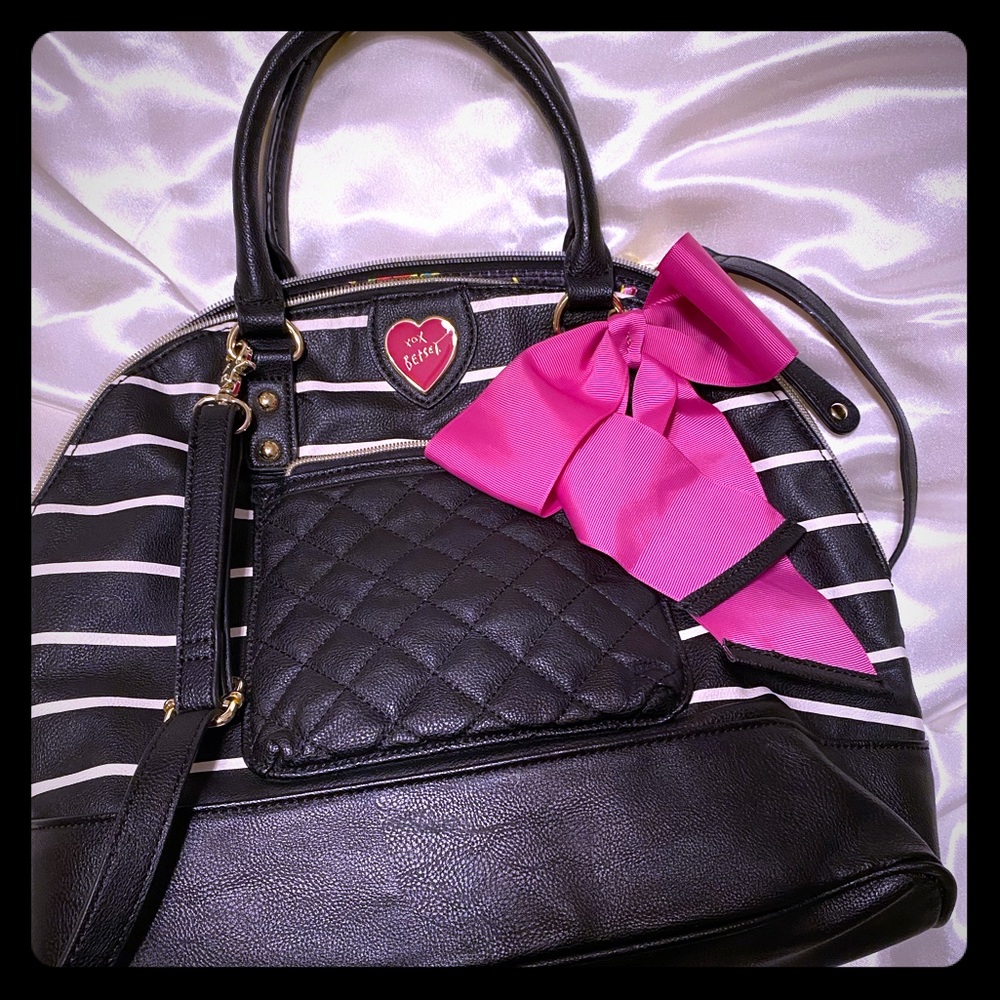 Last Chance!!Betsey Johnson Hobo!